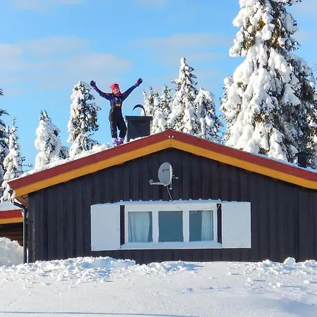 בית נופש Three-bedroom In Sjusjoen