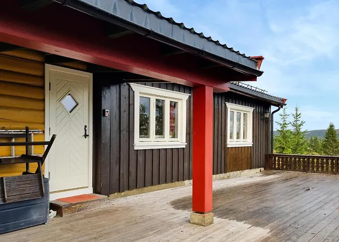 Vakantiehuis Three-bedroom In Sjusjoen